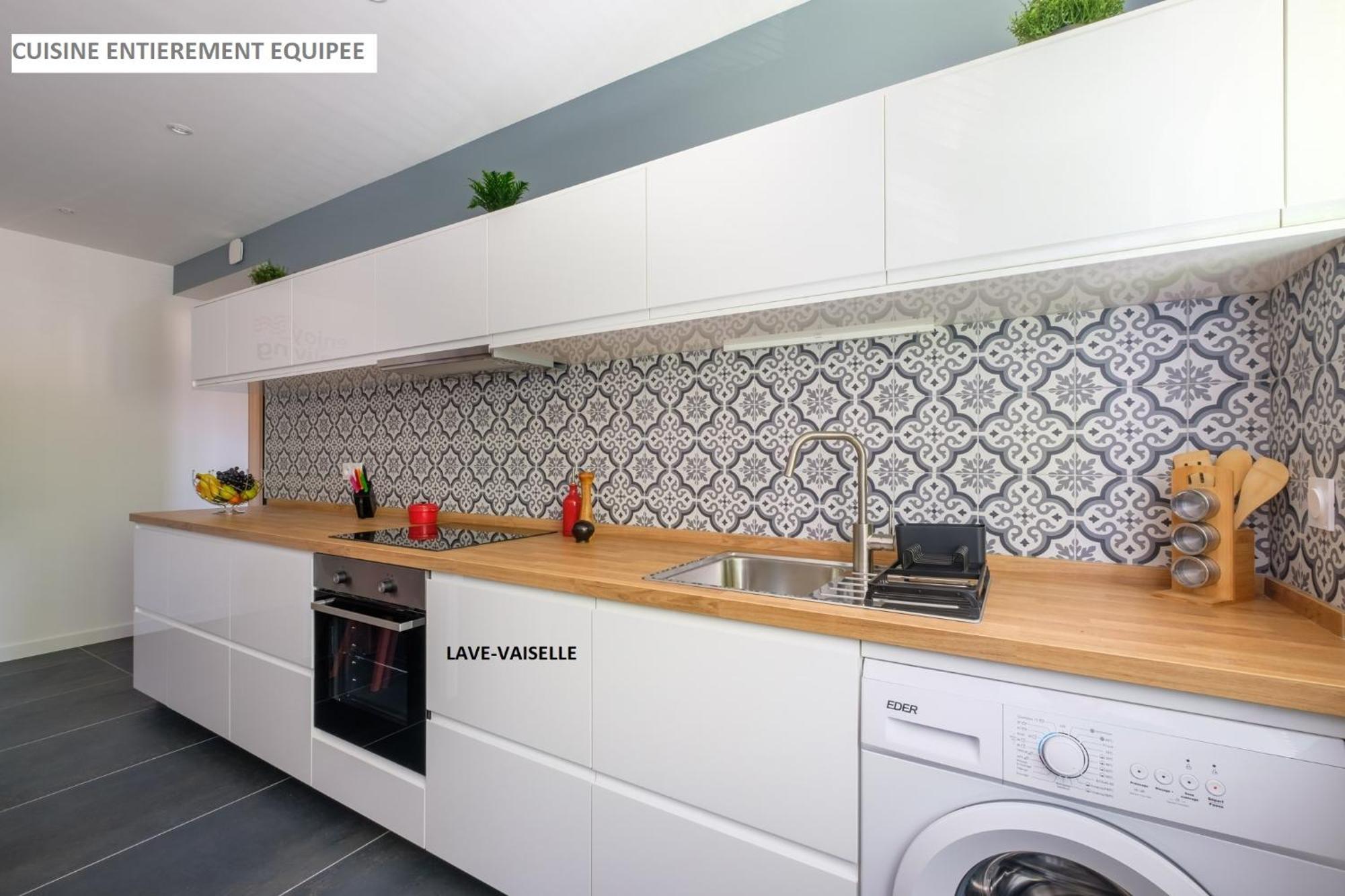 Appart 3 Suites-Chaque Suite Avec Sdo Wc Privatifs - Cuisine Commune Тассин-Ла-Деми-Луне Экстерьер фото